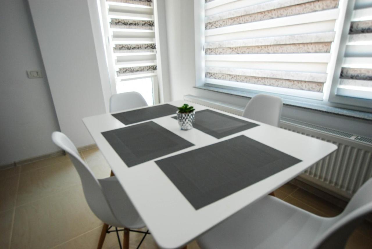 Ambra Apartment Mamaia-Nord Năvodari Eksteriør bilde